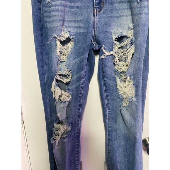 Judy Blue Jeans Women's Sz 27 Blue Boyfriend Fit Distressed Ripped Denim - Picture 6 of 13